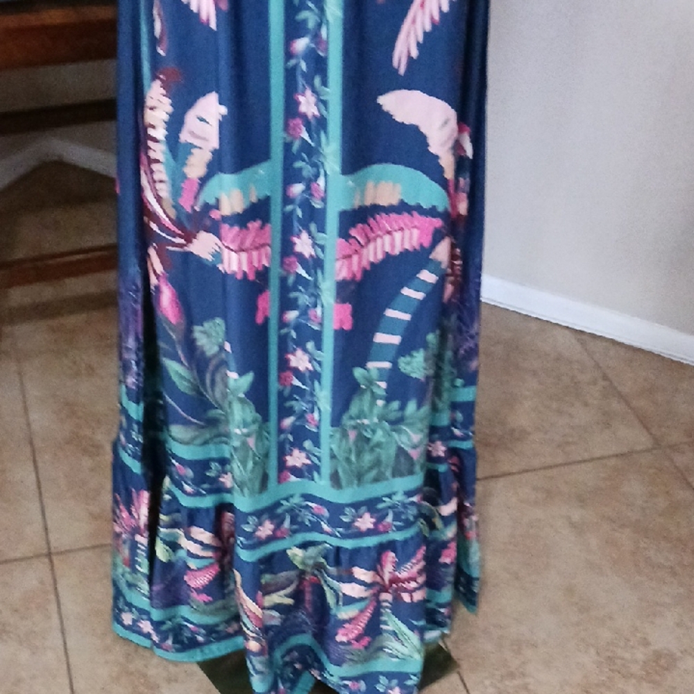BEAUTIFUL Floral Off-Shoulder Dress - Picture 4 of 16